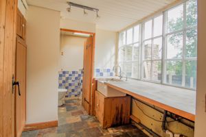 Photo 30- click for photo gallery